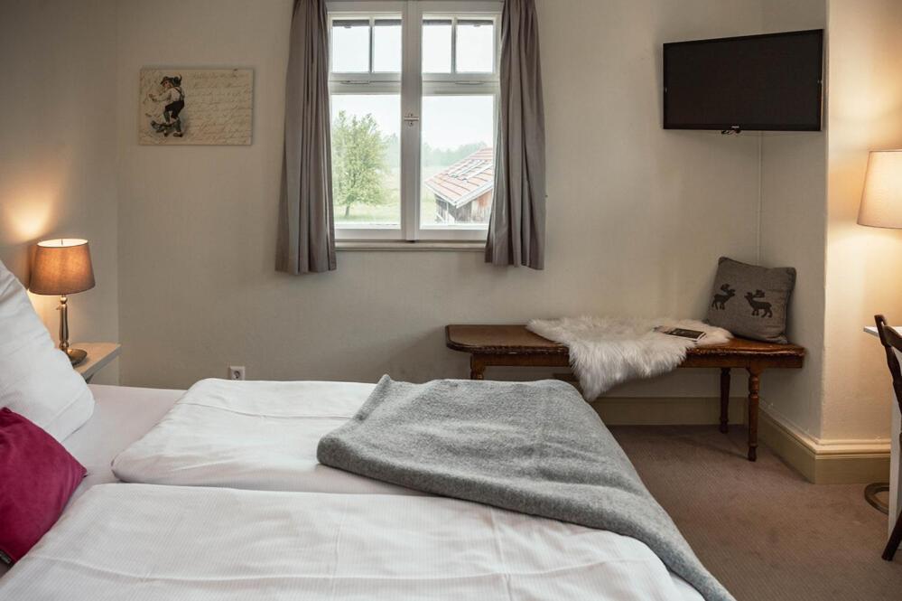Allgaeuer Genusshotel Und Historischer Dorfgasthof Hirsch Лойткирх-им-Алльгой Экстерьер фото